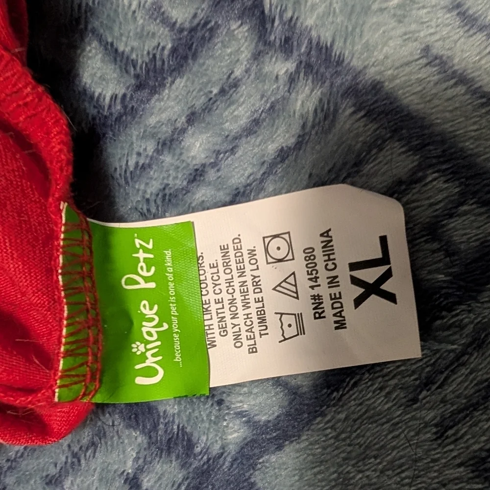 Unique Petz Love Red Lightweight Dog Shirt Size XL (EUC)